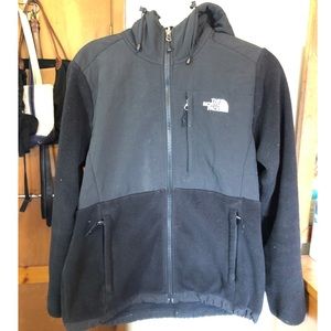 The North Face black fleece jacket size M
